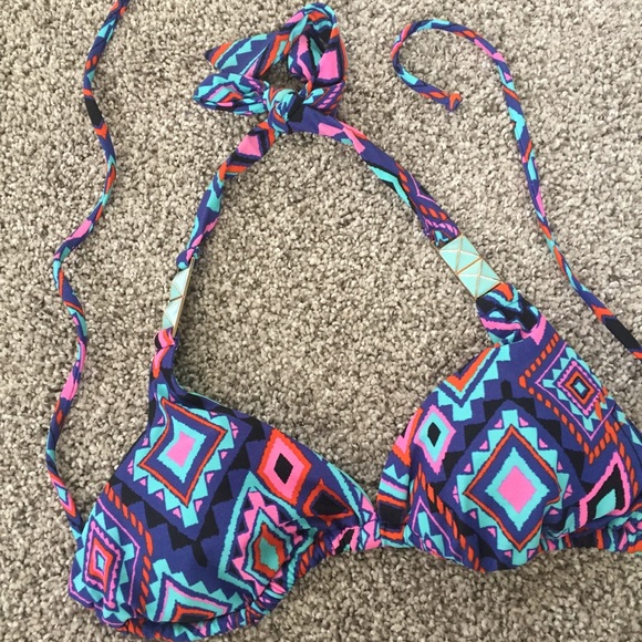 Bikini 👙 - Picture 3 of 5